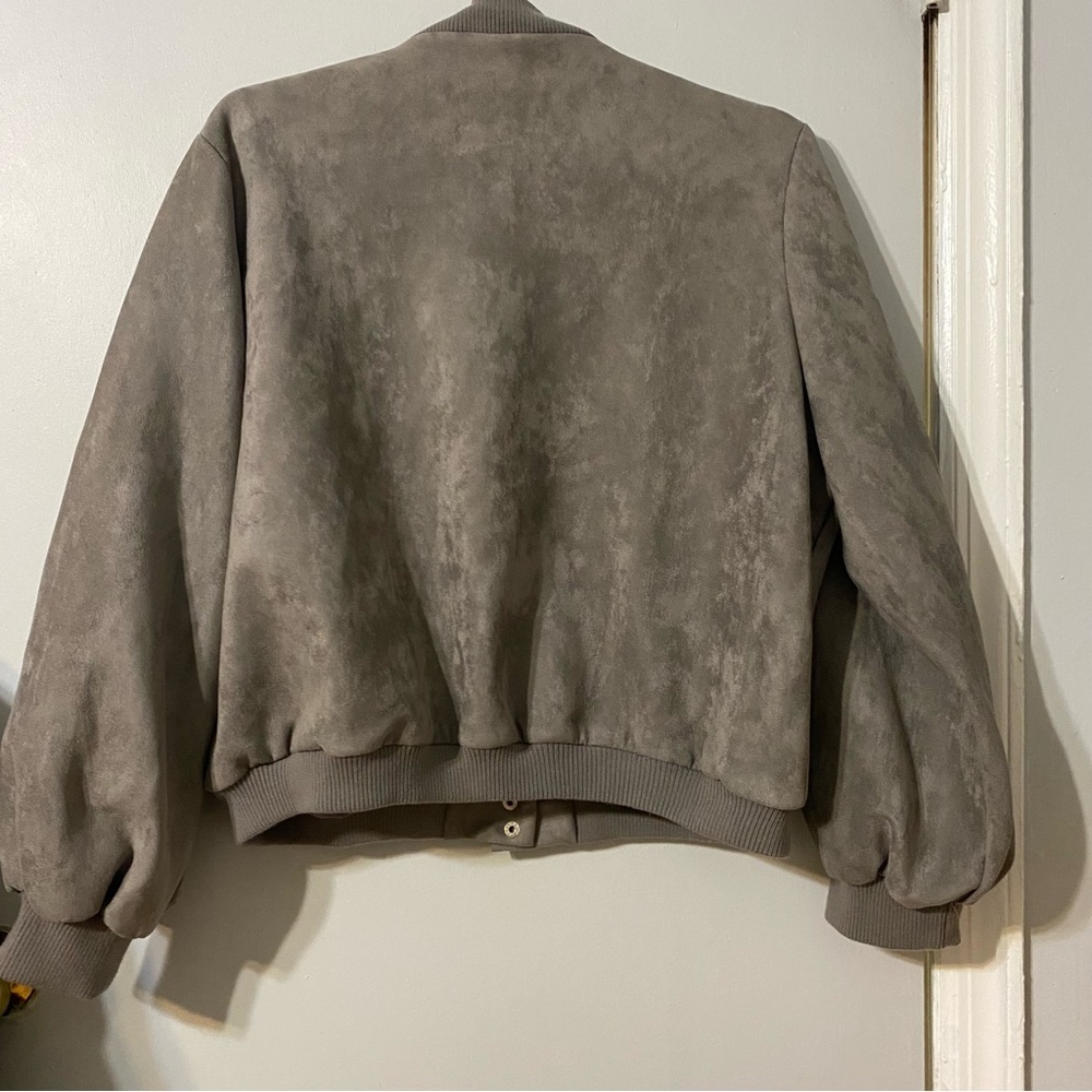 NWT {superdown} Emily Button Up Bomber Jacket ~ Size Medium - Picture 6 of 16